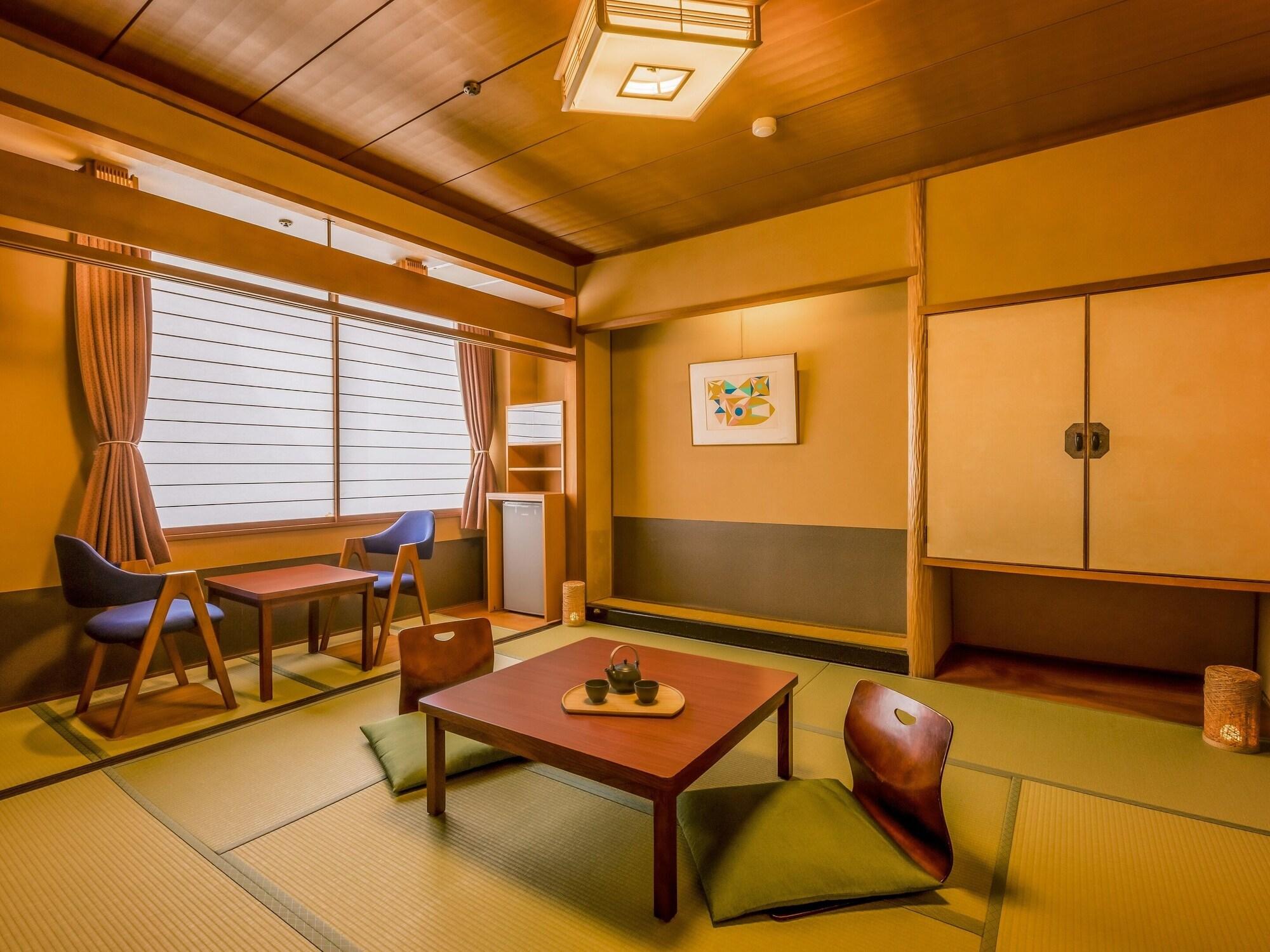 Ooedo Onsen Monogatari Yamashiro Saichoraku Hotel Кага Екстериор снимка