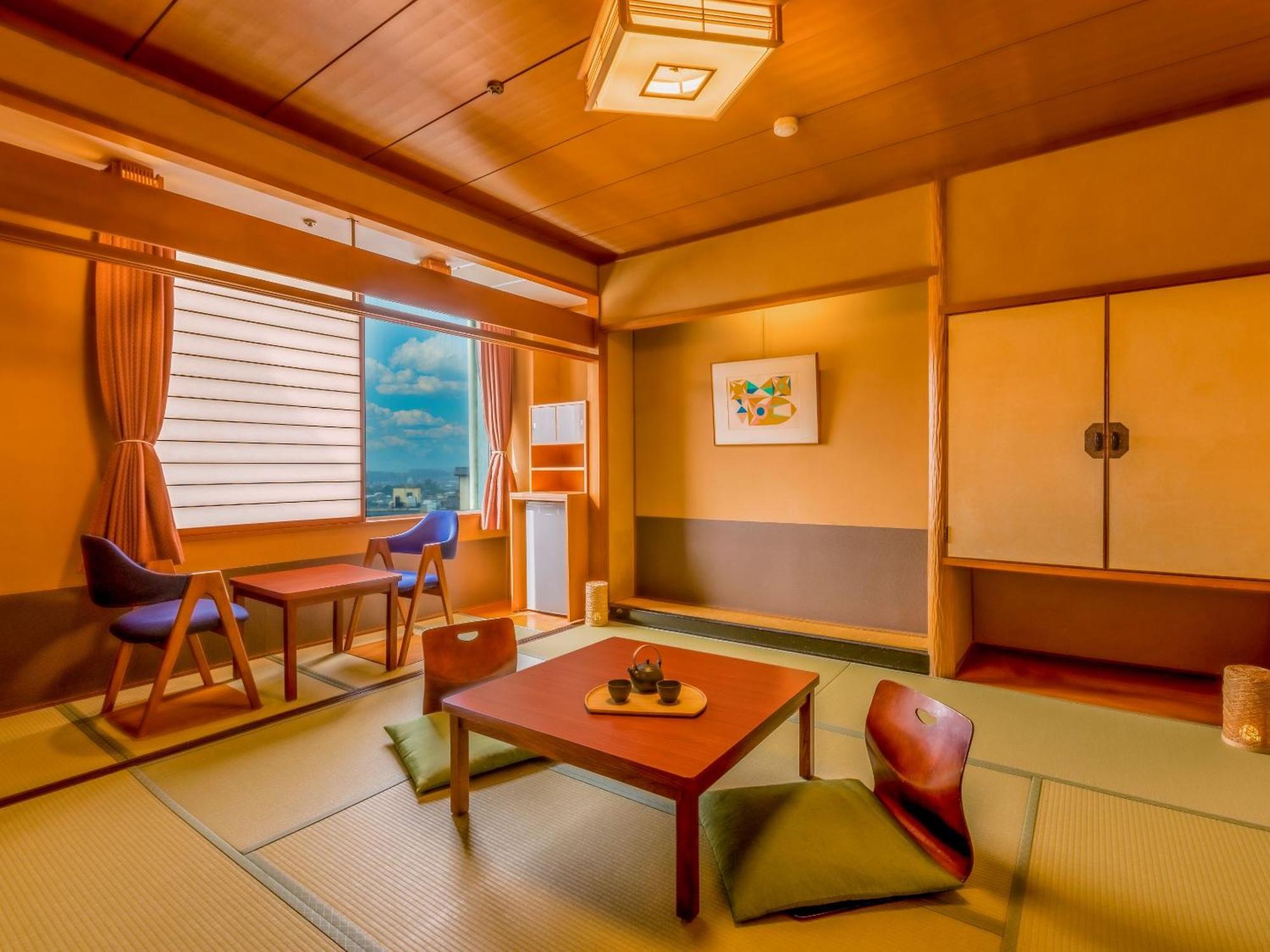 Ooedo Onsen Monogatari Yamashiro Saichoraku Hotel Кага Стая снимка