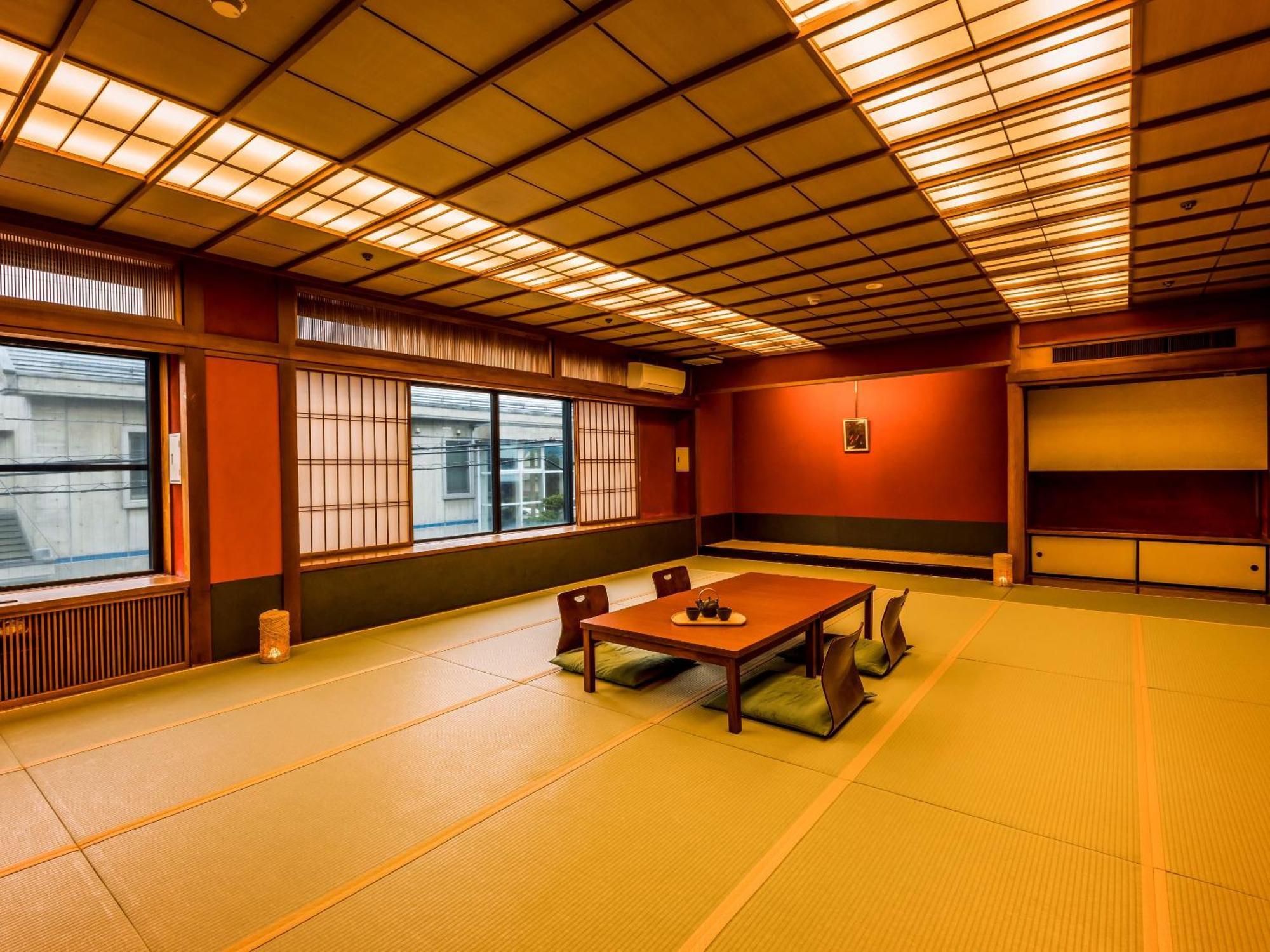 Ooedo Onsen Monogatari Yamashiro Saichoraku Hotel Кага Стая снимка